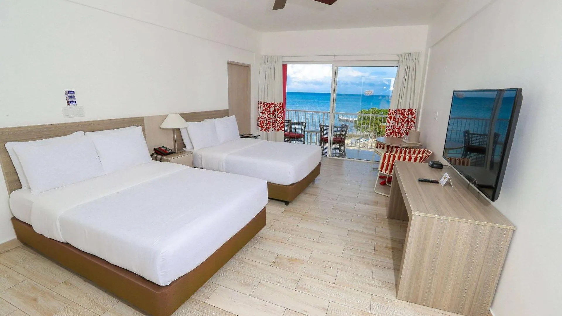 Grand Decameron Cornwall Beach, A Trademark All-Inclusive Resort Montego Bay