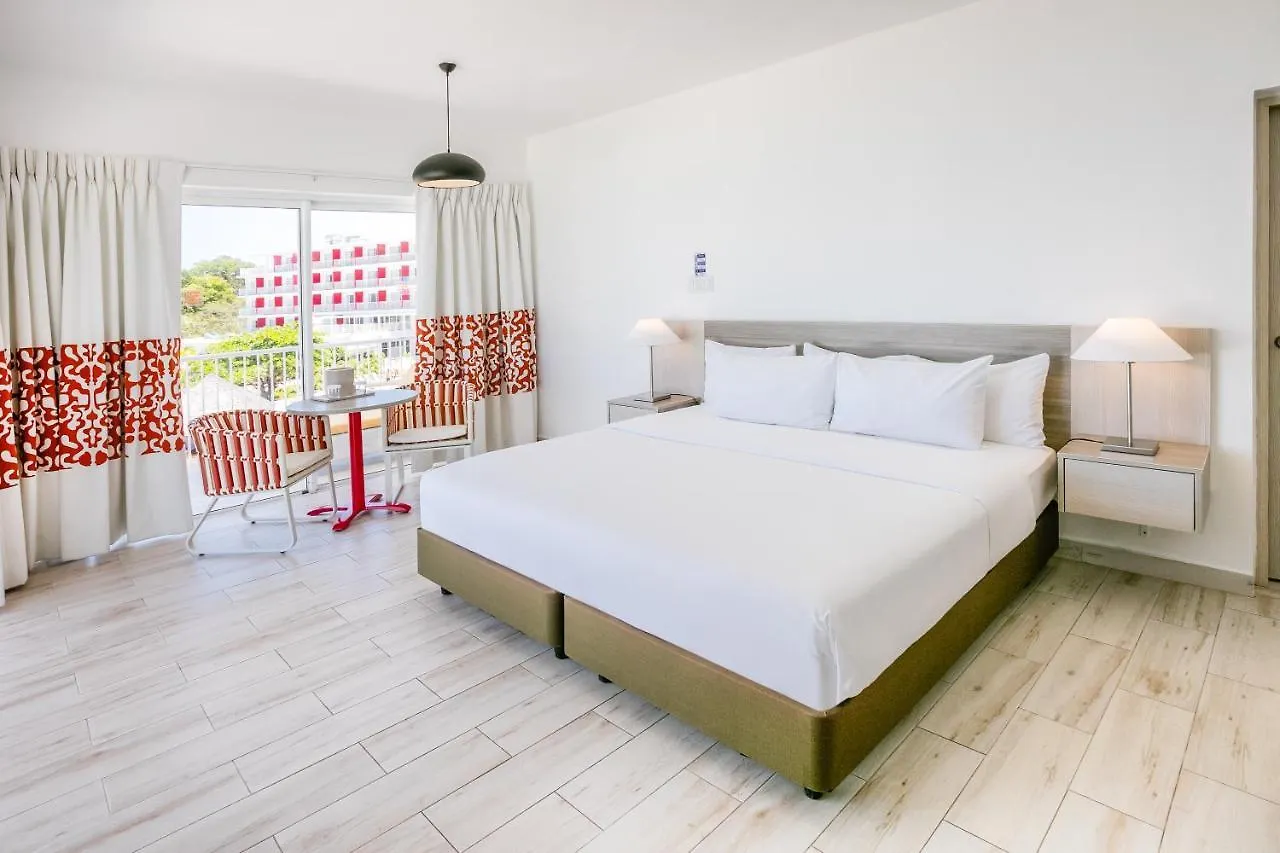 ****  Grand Decameron Cornwall Beach, A Trademark All-Inclusive Resort Jamaica