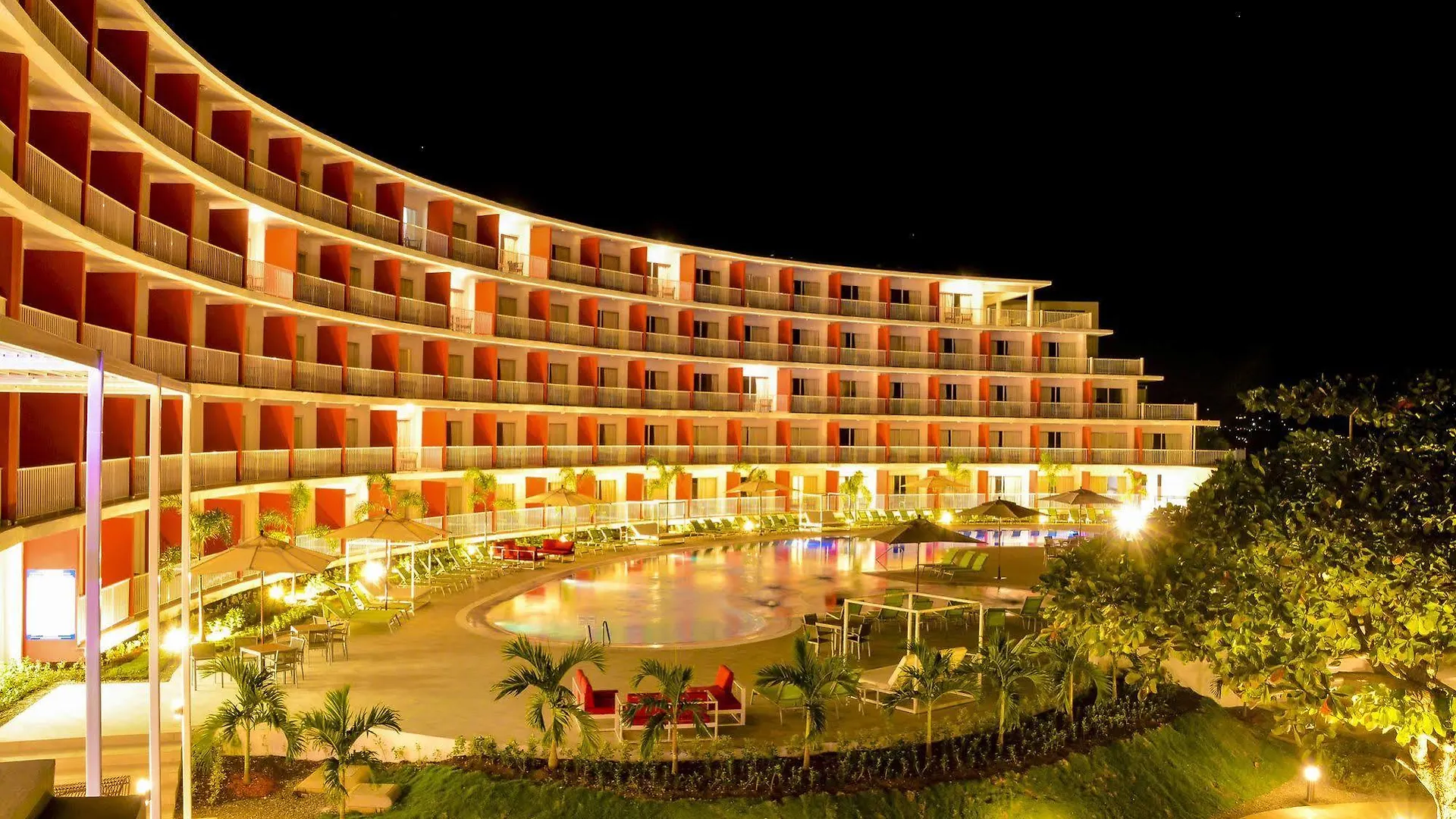 Grand Decameron Cornwall Beach, A Trademark All-Inclusive Resort 4*, Montego Bay