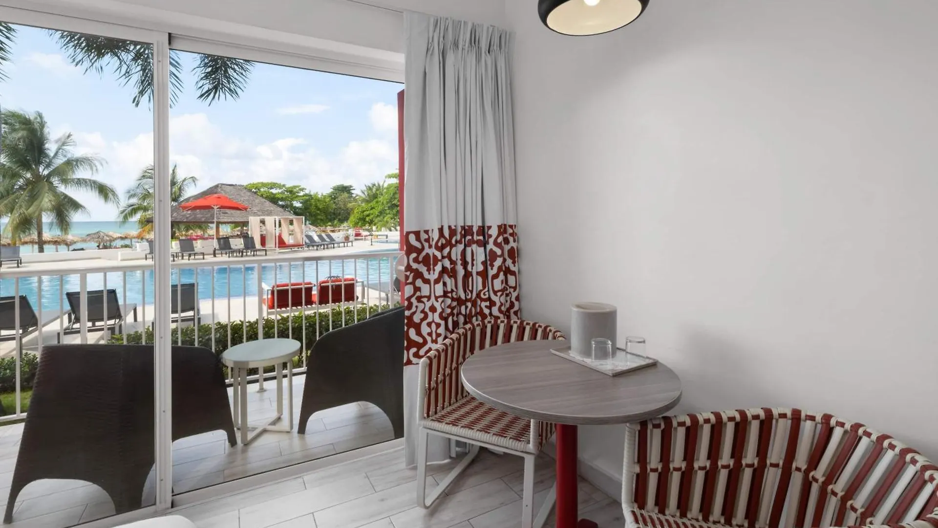 Grand Decameron Cornwall Beach, A Trademark All-Inclusive Resort Montego Bay