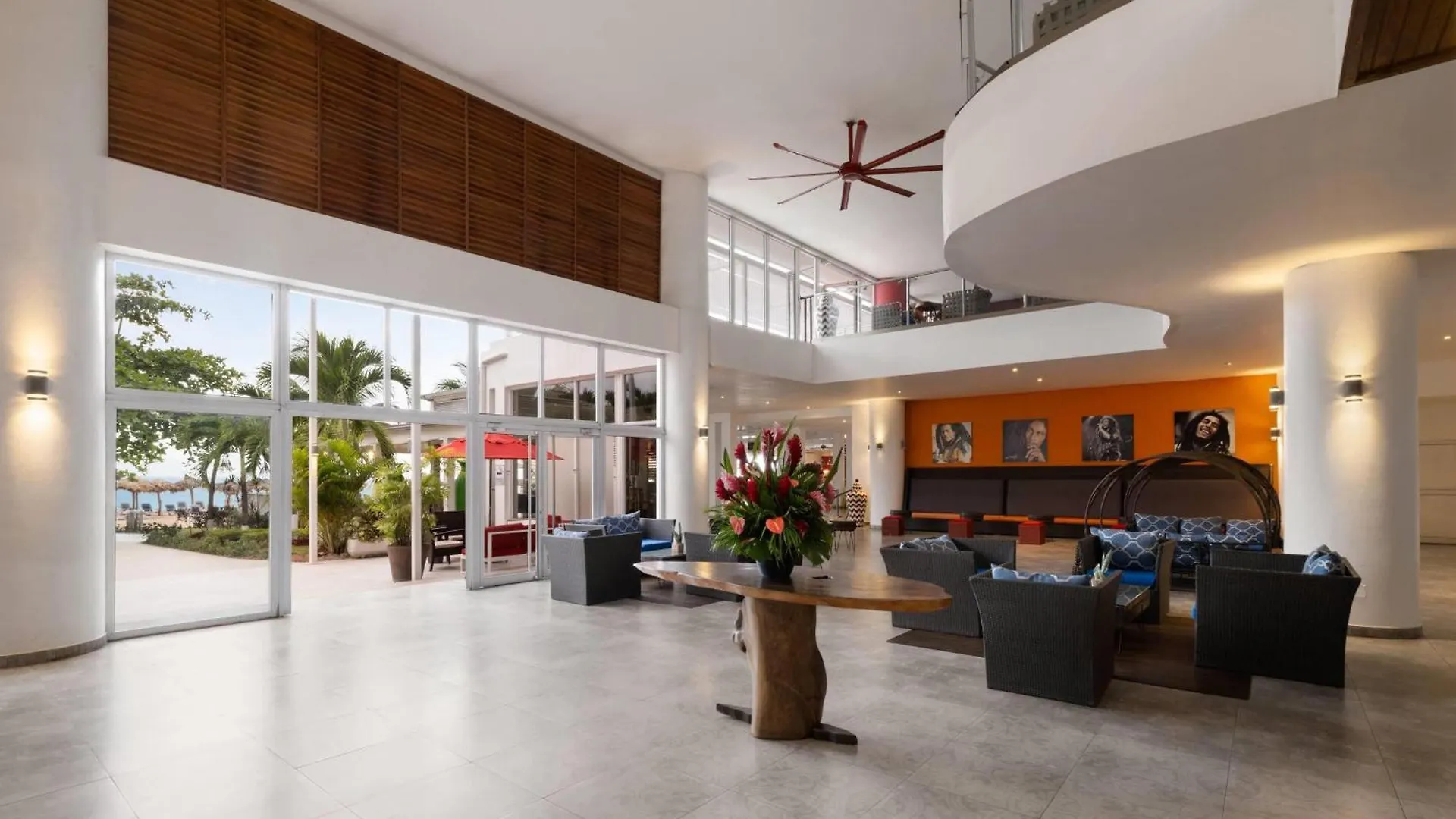 Grand Decameron Cornwall Beach, A Trademark All-Inclusive Resort 4*, Montego Bay