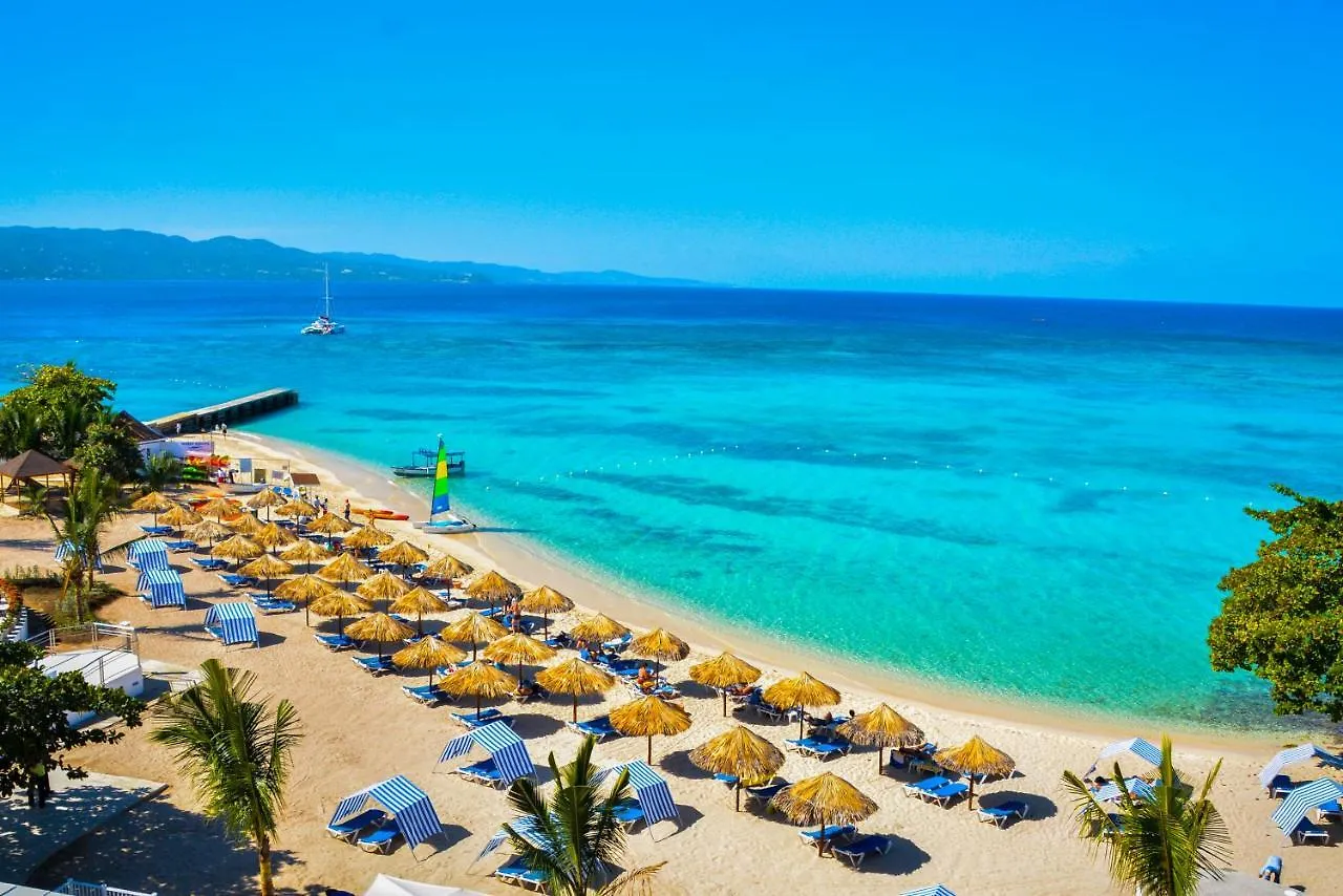 Grand Decameron Cornwall Beach, A Trademark All-Inclusive Resort Montego Bay